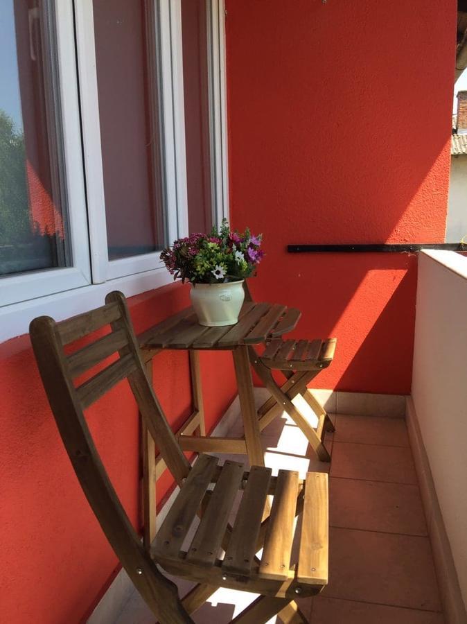 Stan Na Dan Gradiska/Bos. Gradiska Apartment Exterior photo